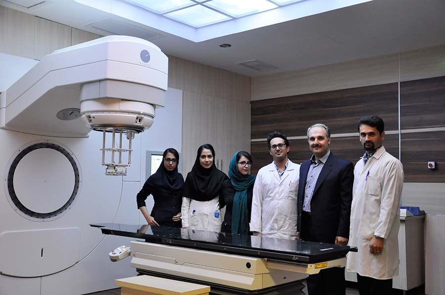 آشنائی با کادر مرکز انکولوژی گیلان